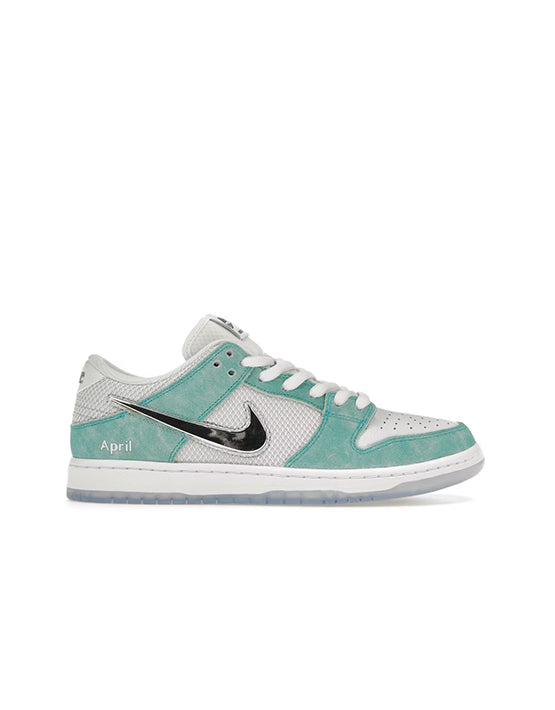 TENIS NIKE SB DUNK LOW “APRIL”