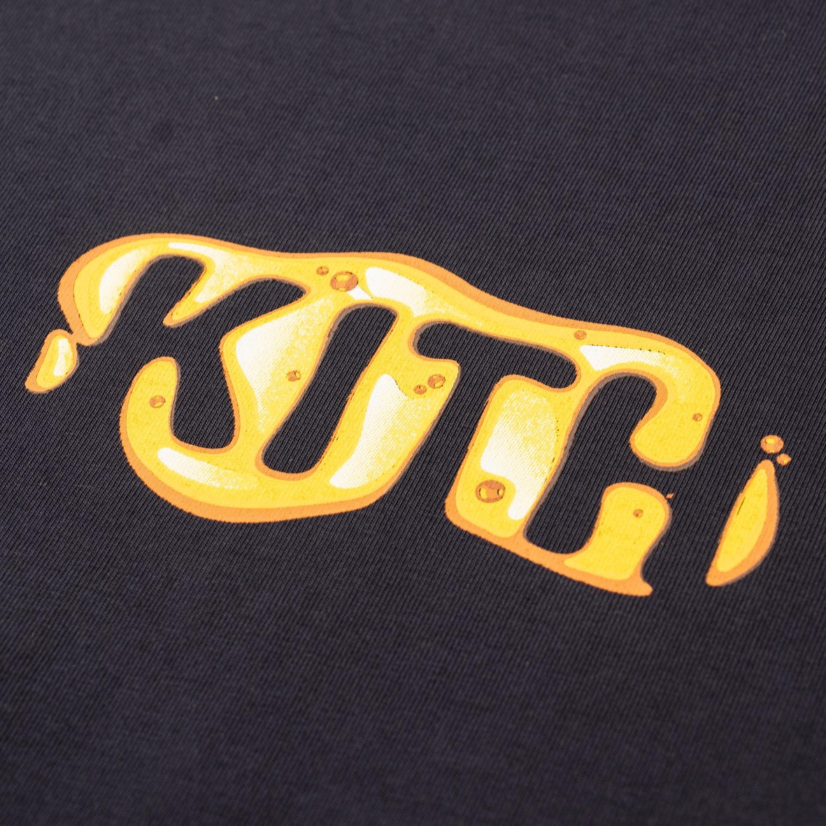 CAMISETA KITH HONEY NEGRA